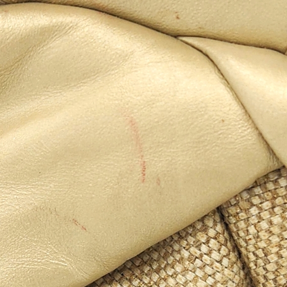 PARIS Vintage 80s Genuine Leather Gold Linen Metallic Woven Details Clutch. - Picture 11 of 15